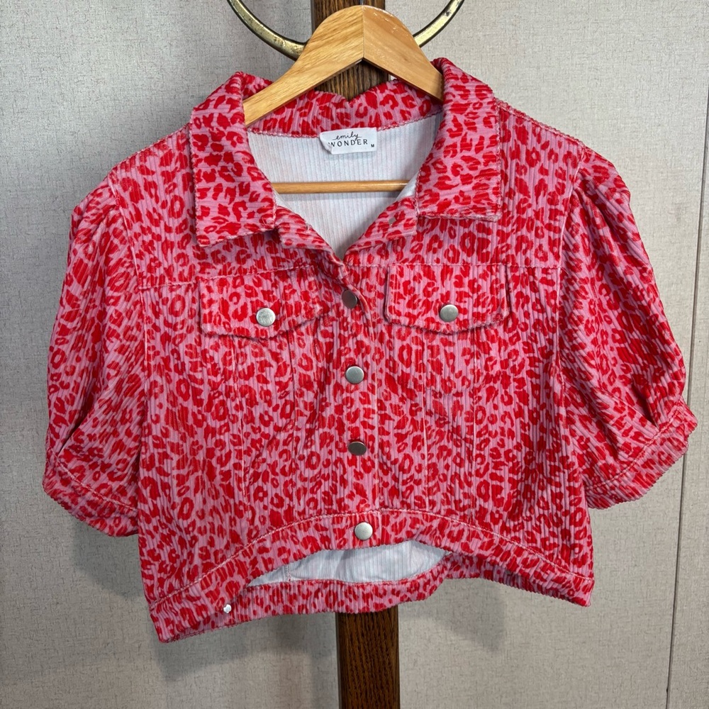 Emily Wonder Red And Pink Leopard Print Half Jacket